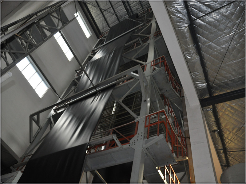 德旭達(dá)廠(chǎng)家介紹吹塑法制造土工膜的原理